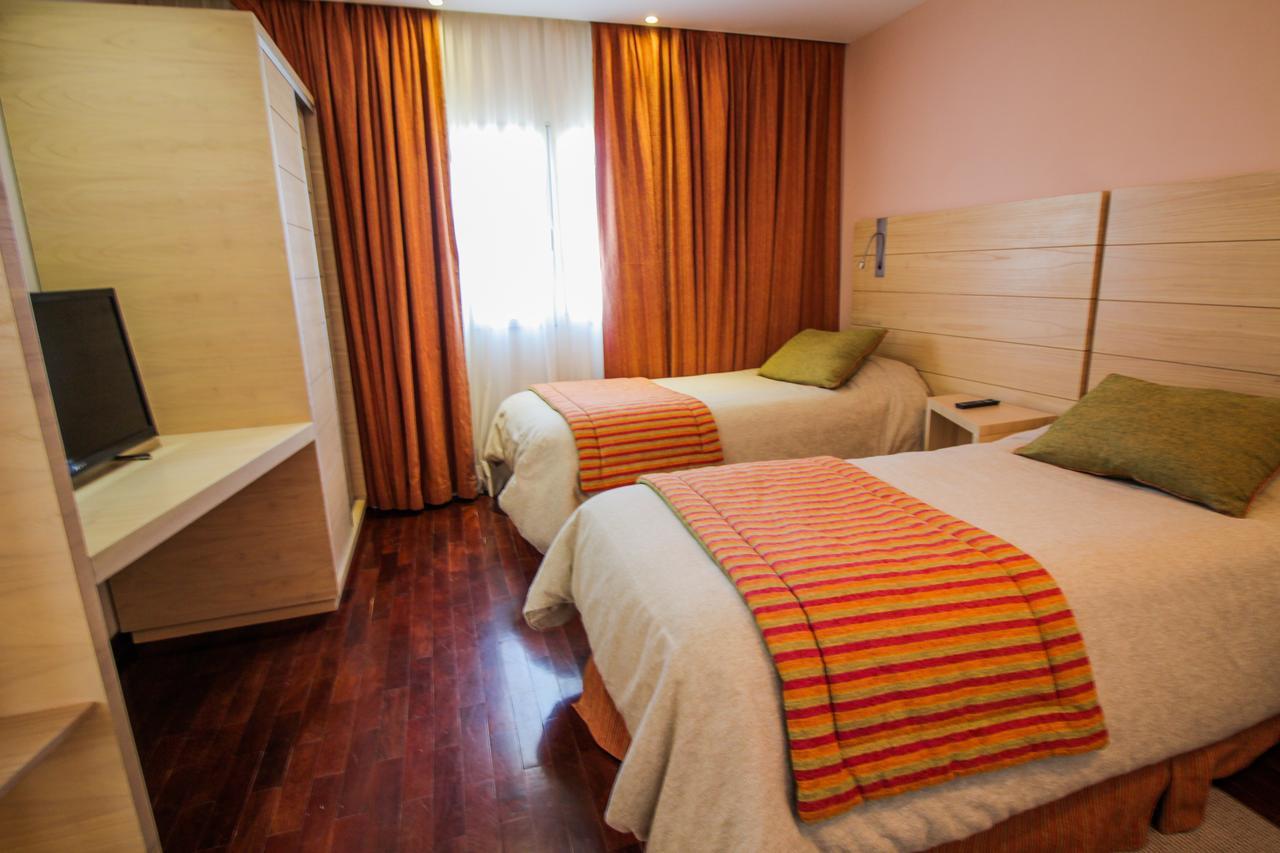 Antu Malal Hotel Plaza Huincul Luaran gambar